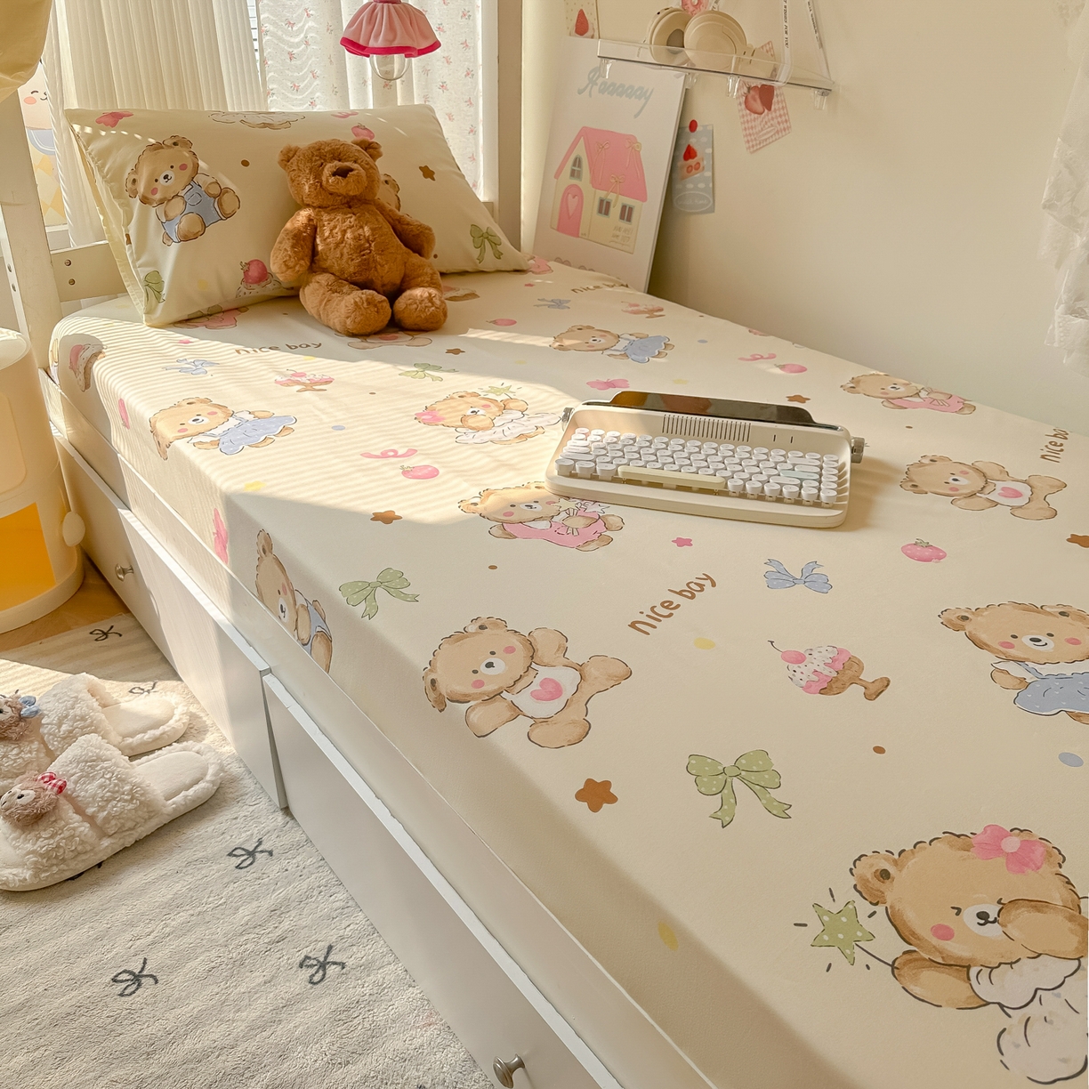 91家纺网 家纺一手货源 找家纺 韩巢家纺 2025新款上下铺学生宿舍专用床笠单件寝室高低床热销款防滑床单床套 草莓奶熊