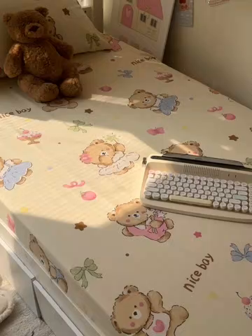 91家纺网 家纺一手货源 找家纺 韩巢家纺 2025新款上下铺学生宿舍专用床笠单件寝室高低床热销款防滑床单床套 草莓奶熊