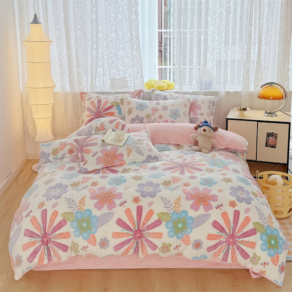 91家纺网 家纺一手货源 找家纺 曼町家居 2025新款雪花绒四件套 爱丽丝