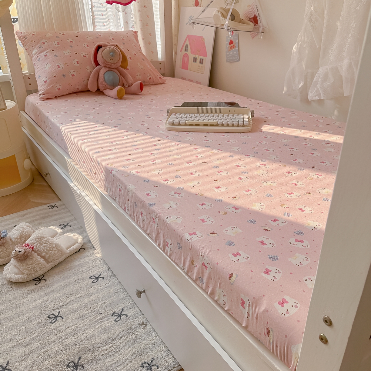 91家纺网 家纺一手货源 找家纺 韩巢家纺 2025新款上下铺学生宿舍专用床笠单件寝室高低床热销款防滑床单床套 小小蛋糕猫