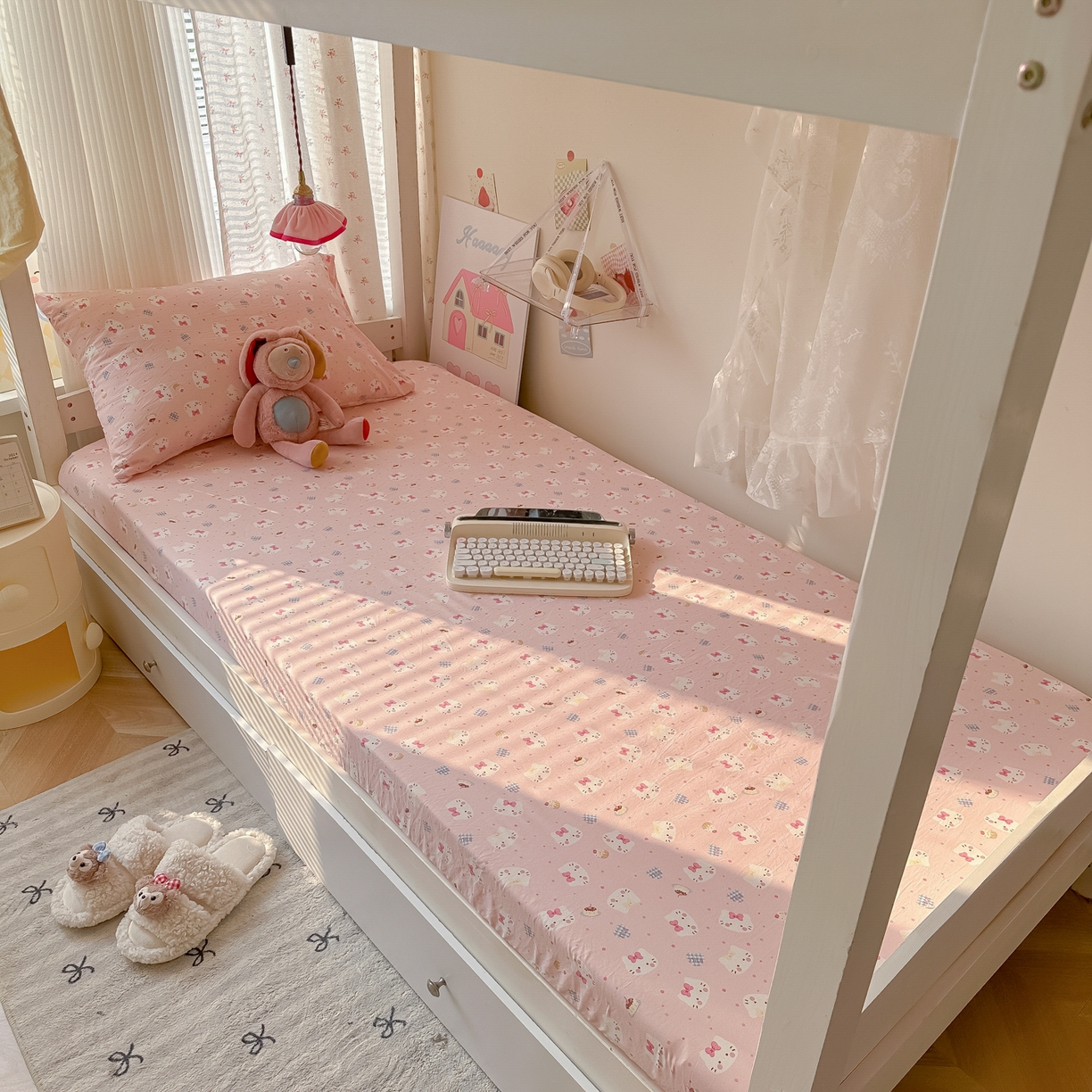 91家纺网 家纺一手货源 找家纺 韩巢家纺 2025新款上下铺学生宿舍专用床笠单件寝室高低床热销款防滑床单床套 小小蛋糕猫