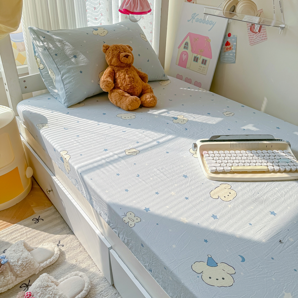 91家纺网 家纺一手货源 找家纺 韩巢家纺 2025新款上下铺学生宿舍专用床笠单件寝室高低床热销款防滑床单床套 星月小狗