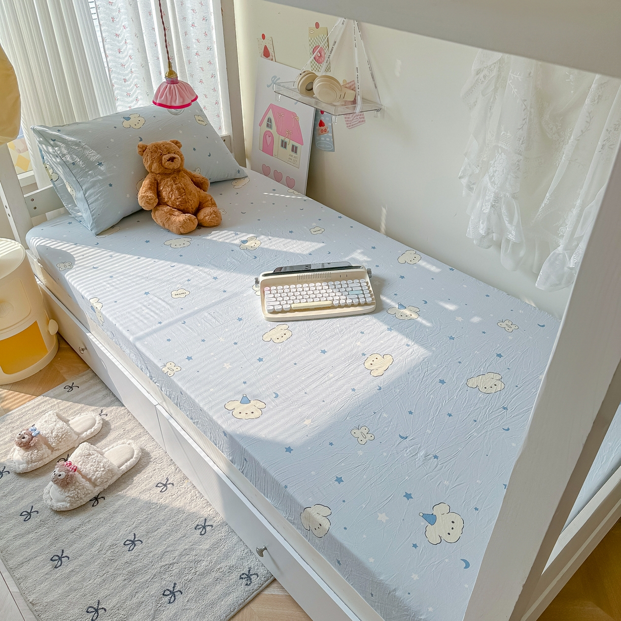 91家纺网 家纺一手货源 找家纺 韩巢家纺 2025新款上下铺学生宿舍专用床笠单件寝室高低床热销款防滑床单床套 星月小狗