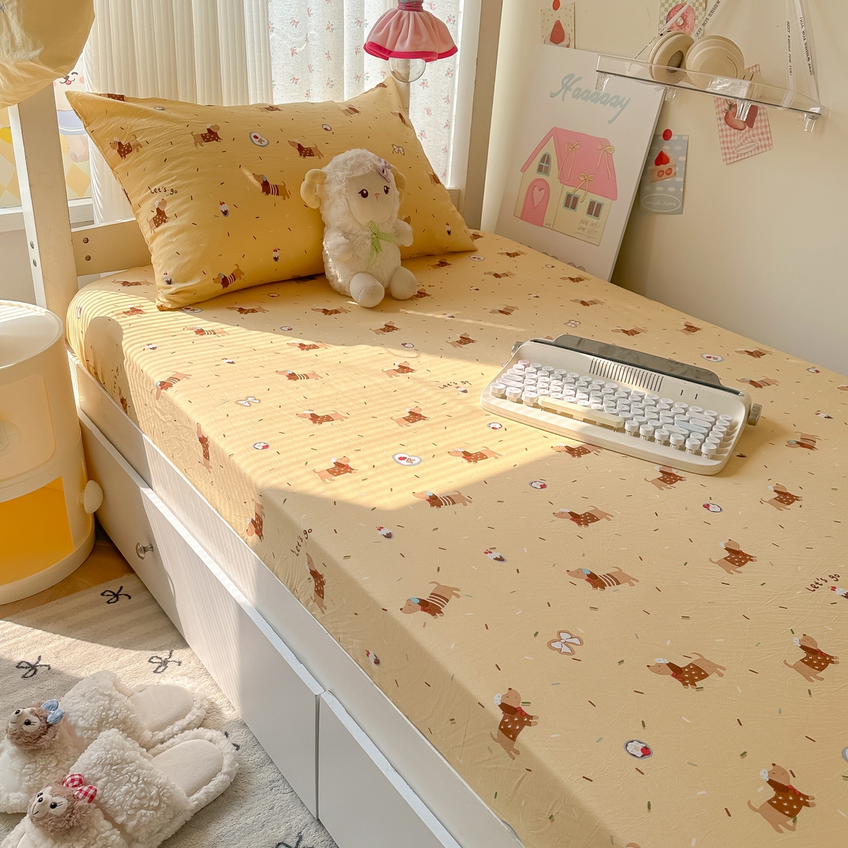 91家纺网 家纺一手货源 找家纺 韩巢家纺 2025新款上下铺学生宿舍专用床笠单件寝室高低床热销款防滑床单床套 芝士小奶狗