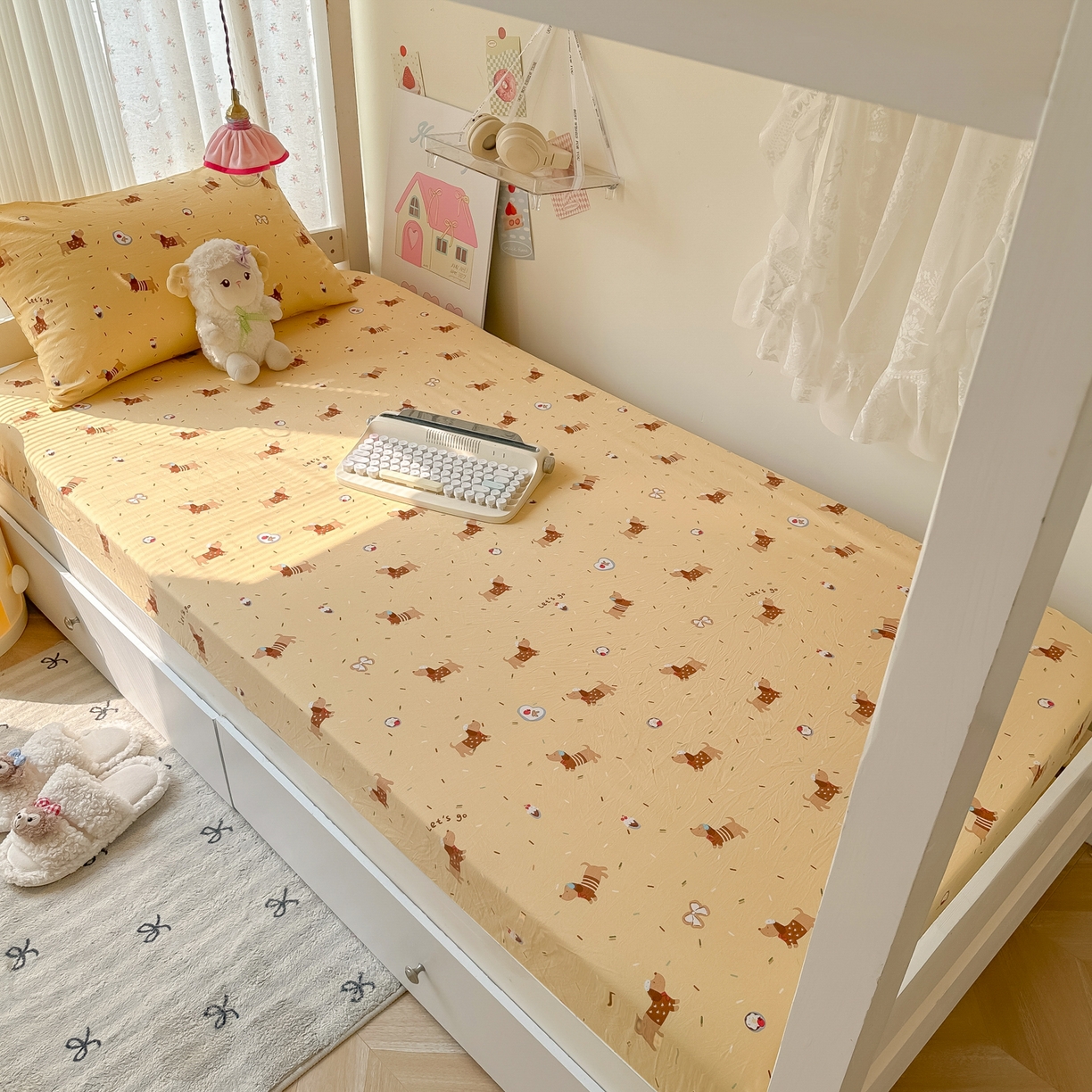 91家纺网 家纺一手货源 找家纺 韩巢家纺 2025新款上下铺学生宿舍专用床笠单件寝室高低床热销款防滑床单床套 芝士小奶狗