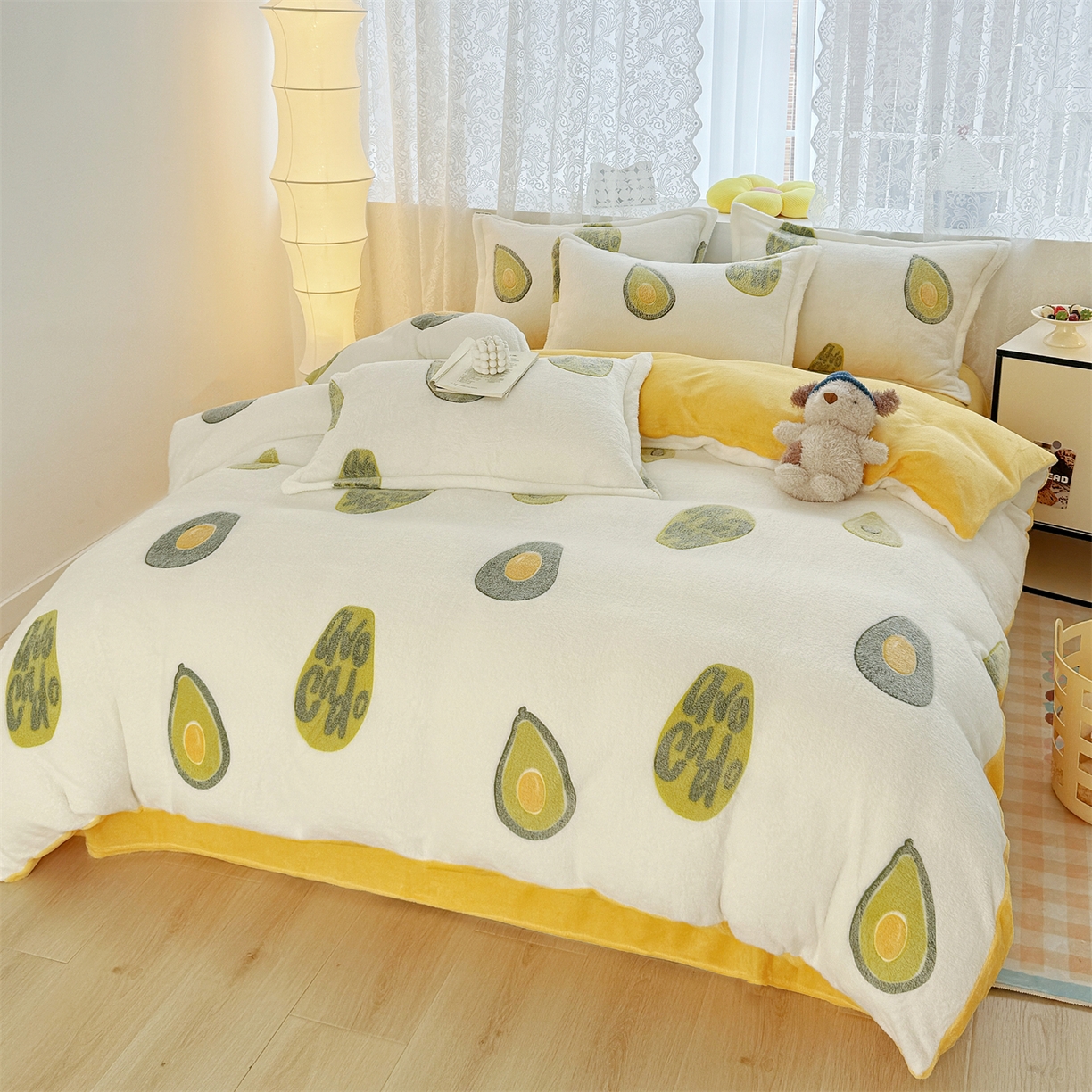 91家纺网 家纺一手货源 找家纺 曼町家居 2025新款雪花绒四件套 牛油果