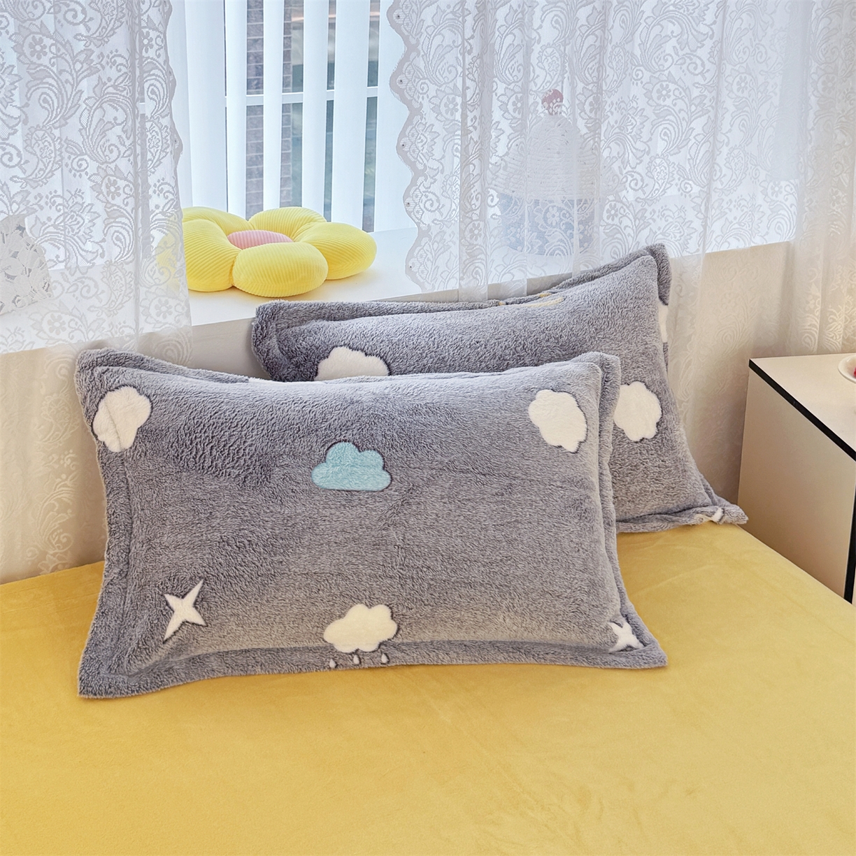 91家纺网 家纺一手货源 找家纺 曼町家居 2025新款雪花绒四件套 时空序曲