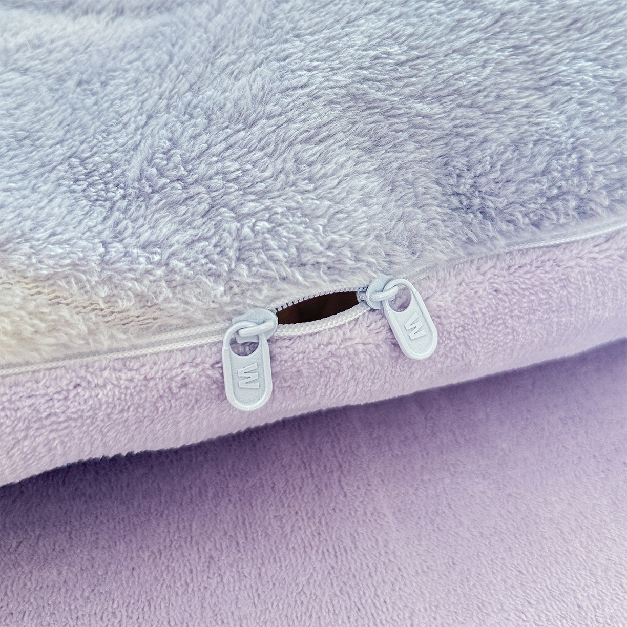 91家纺网 家纺一手货源 找家纺 曼町家居 2025新款雪花绒四件套 甜蜜小熊