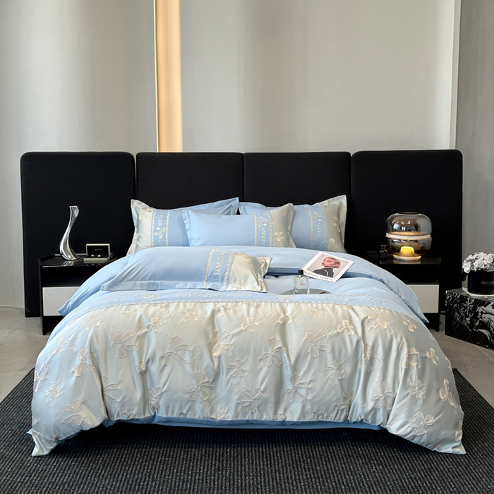 91家纺网 家纺一手货源 找家纺 （总）千希家纺 2025新款彩金浮雕四件套-简奢系列