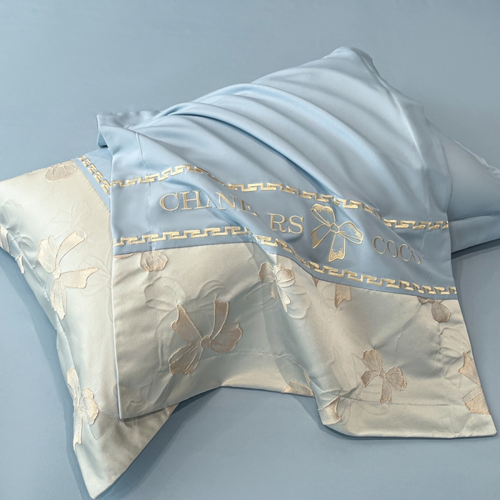 91家纺网 家纺一手货源 找家纺 千希家纺 2025新款彩金浮雕四件套-简奢系列 简奢-星月蓝