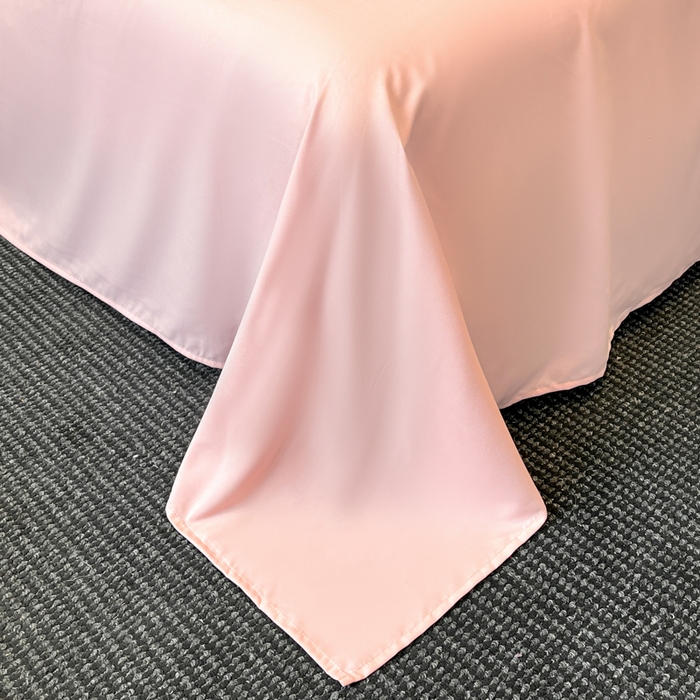 91家纺网 家纺一手货源 找家纺 千希家纺 2025新款彩金浮雕四件套-简奢系列 简奢-玫瑰粉