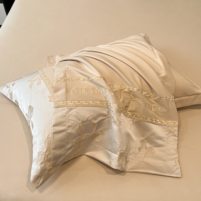 91家纺网 家纺一手货源 找家纺 千希家纺 2025新款彩金浮雕四件套-简奢系列 简奢-香槟金