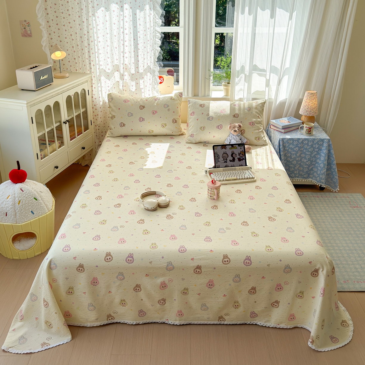 91家纺网 家纺一手货源 找家纺 沐芷 2025 A类双层纱花边床单单件 单人双人床单三件套 绒暖时光