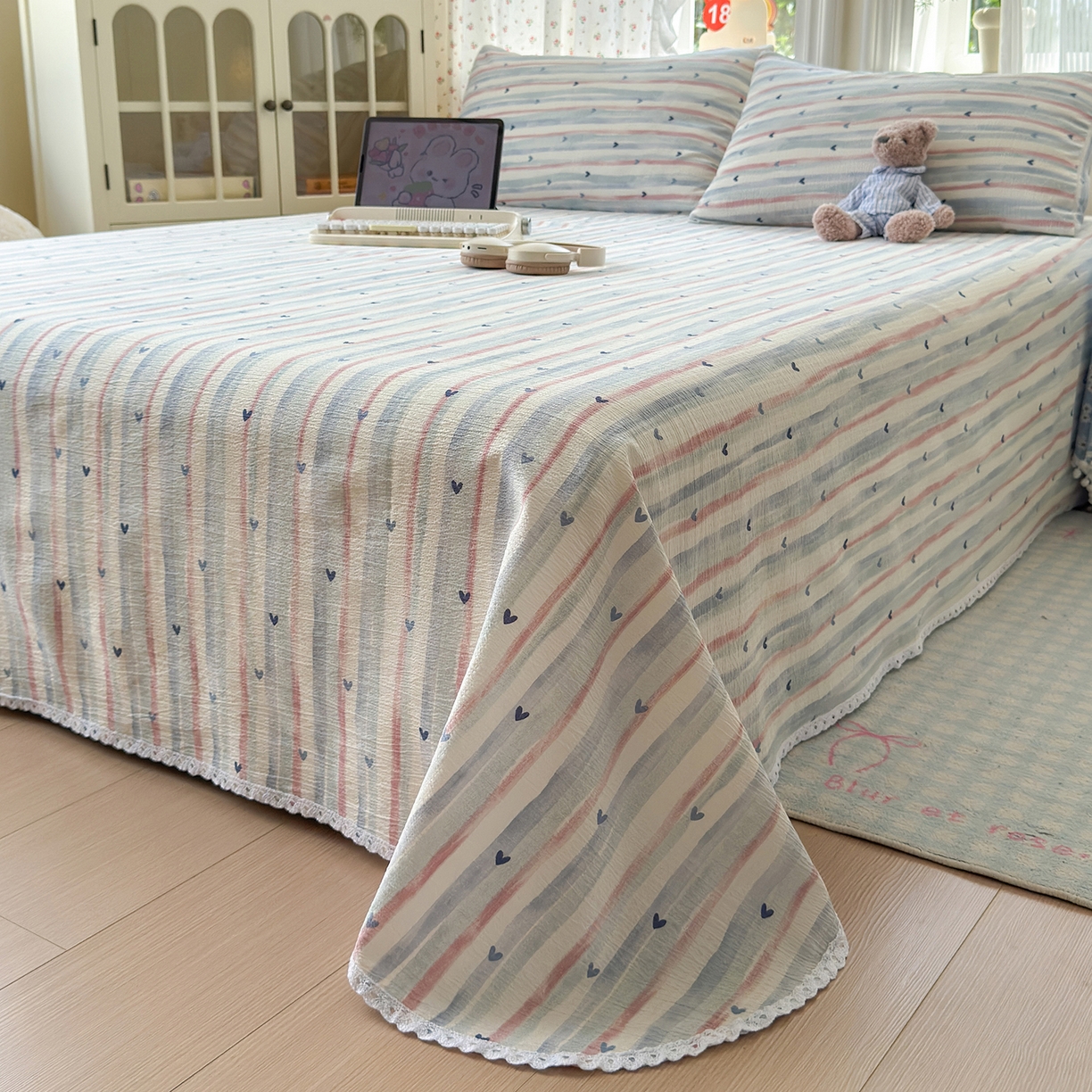 91家纺网 家纺一手货源 找家纺 沐芷 2025 A类双层纱花边床单单件 单人双人床单三件套 疏影之心