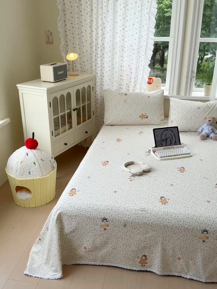 91家纺网 家纺一手货源 找家纺 沐芷 2025 A类双层纱花边床单单件 单人双人床单三件套 星砂入梦