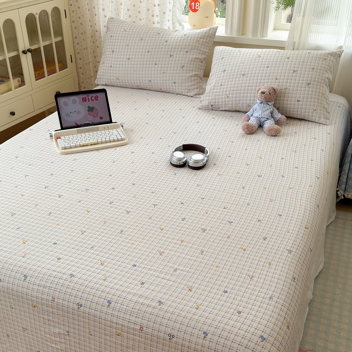 91家纺网 家纺一手货源 找家纺 沐芷 2025 A类双层纱花边床单单件 单人双人床单三件套 郁见