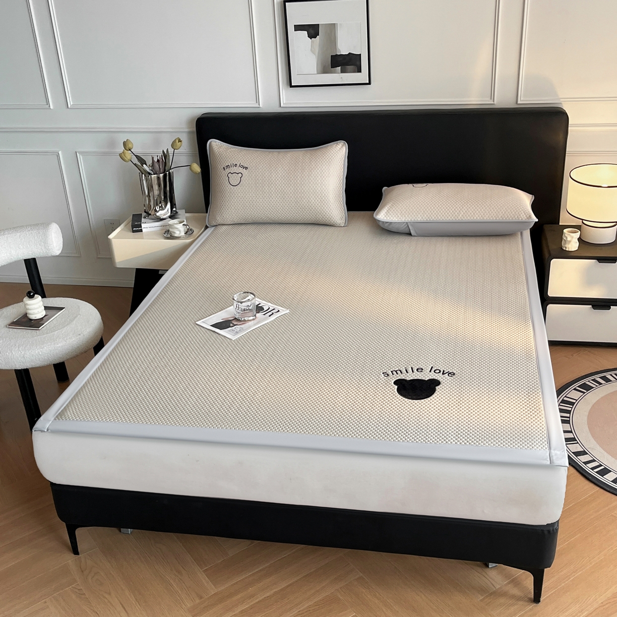 91家纺网 家纺一手货源 找家纺 奇丝雅2025新款冰豆豆凉席冰丝床单单件冰丝席家用单人学生宿舍上下铺寝室-成人款 八宝熊  -卡其