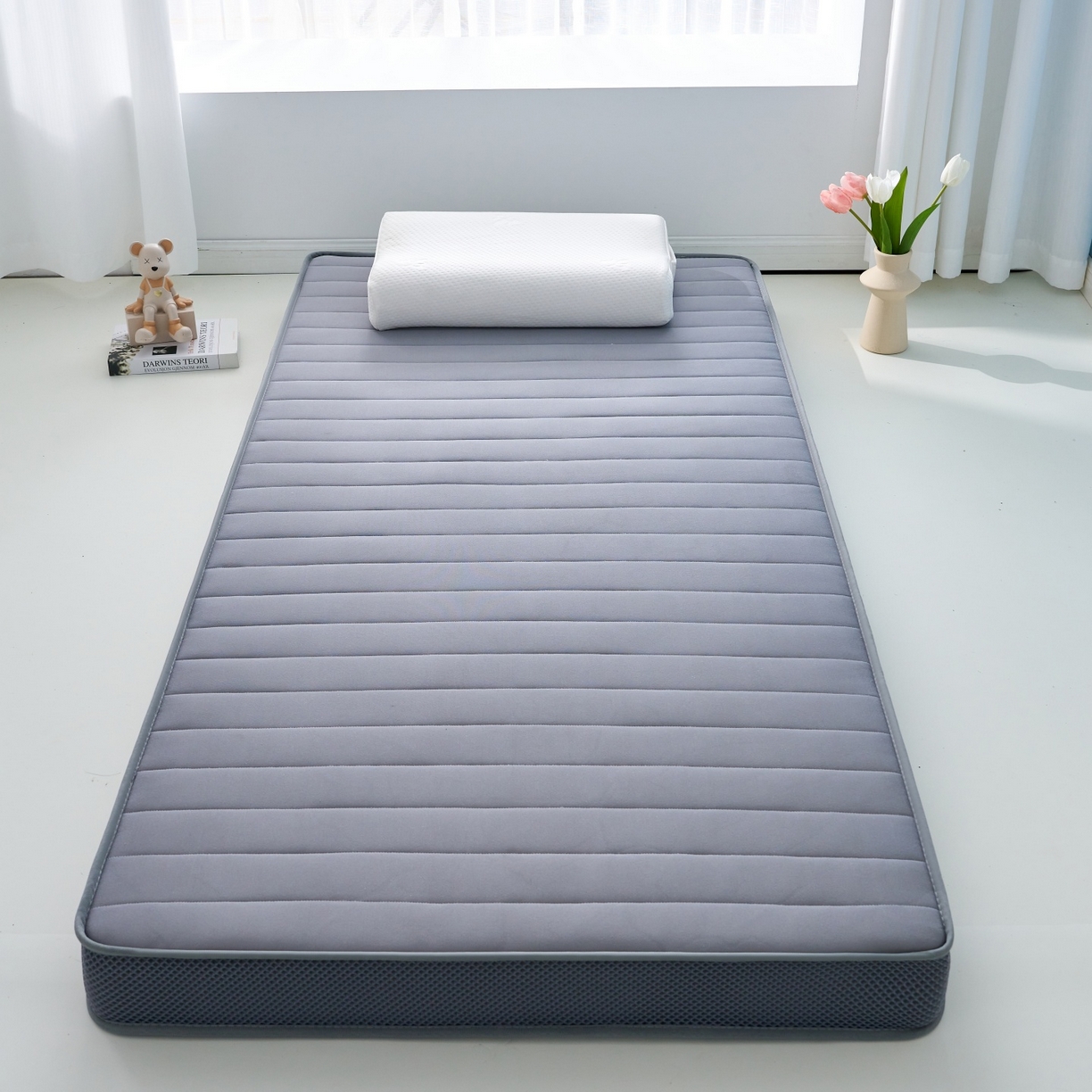 91家纺网 家纺一手货源 找家纺 奇丝雅 2025新款牛奶丝学生宿舍床专用加厚记忆棉海绵立体乳胶床垫【高密记忆棉】牛奶-灰（6公分）