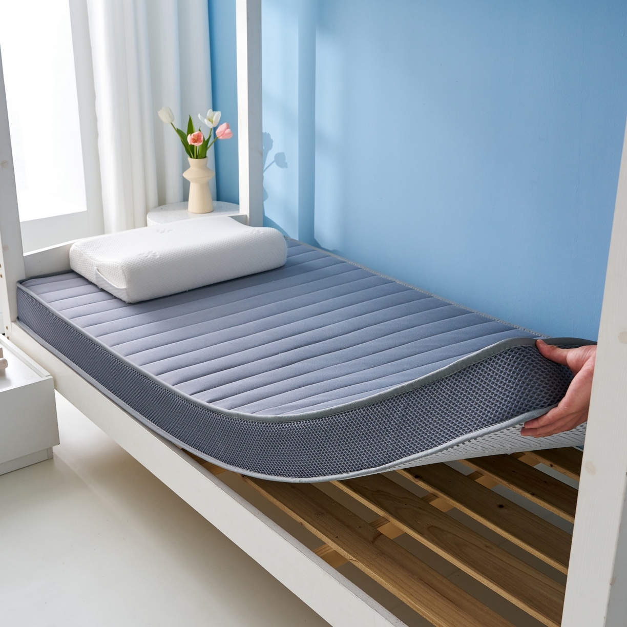 91家纺网 家纺一手货源 找家纺 奇丝雅 2025新款牛奶丝学生宿舍床专用加厚记忆棉海绵立体乳胶床垫【高密记忆棉】牛奶-灰（9公分）