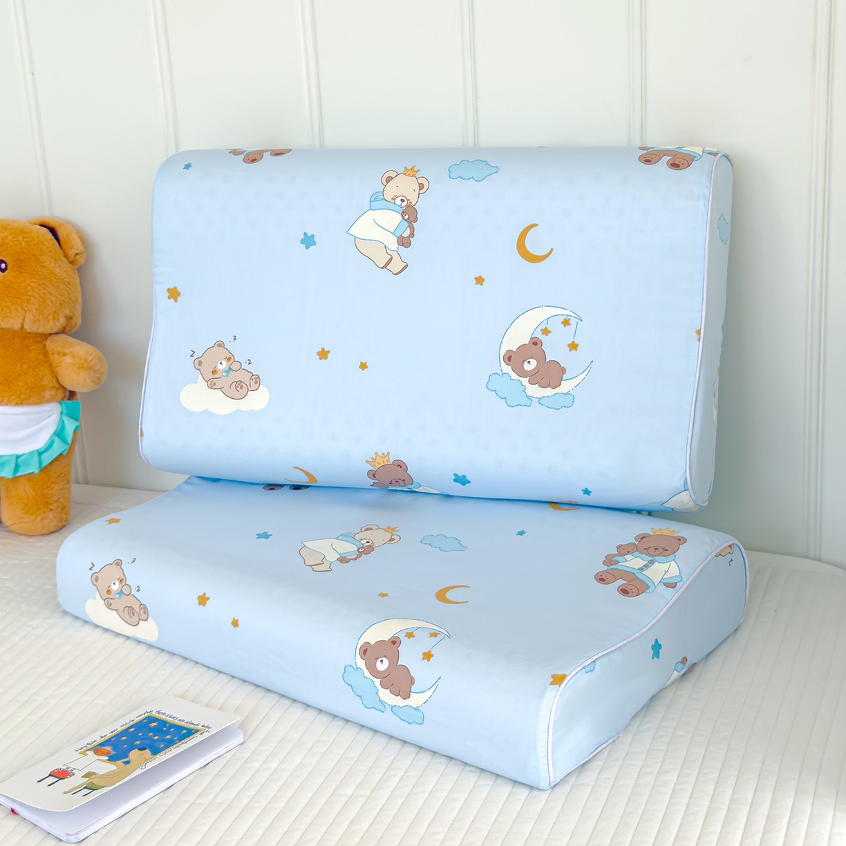 91家纺网 家纺一手货源 找家纺 良佐生活 2025新款A类60s全棉贡缎乳胶枕套 晚安熊宝