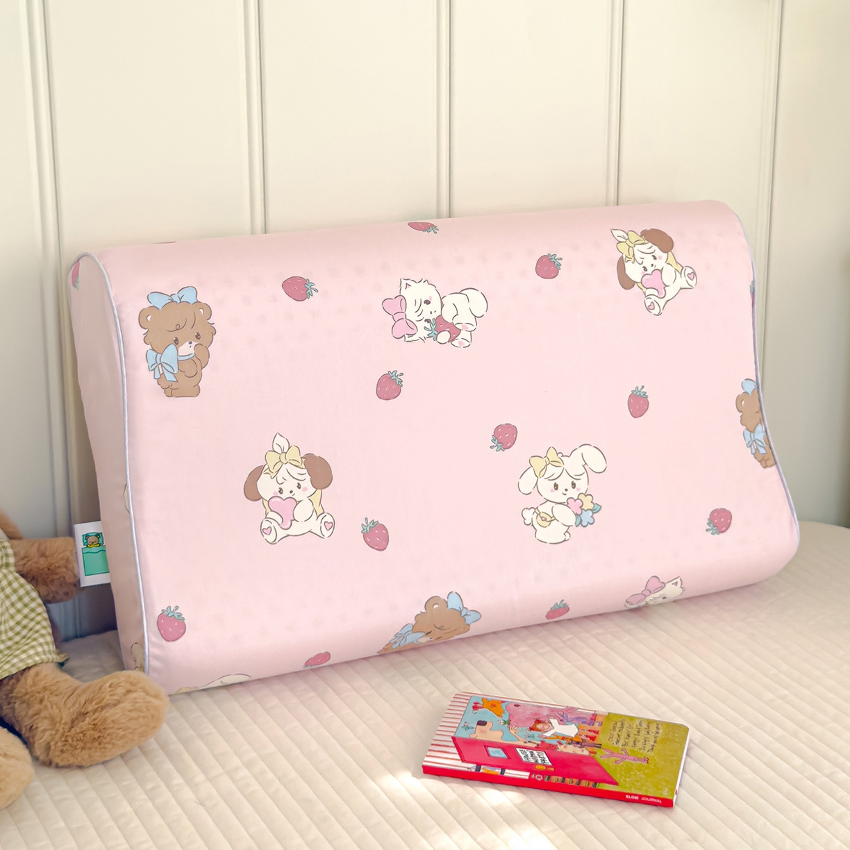 91家纺网 家纺一手货源 找家纺 良佐生活 2025新款A类60s全棉贡缎乳胶枕套 凯蒂小猫