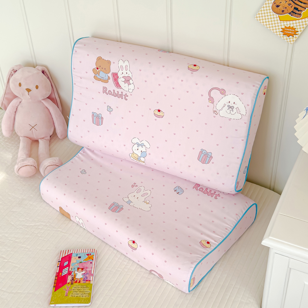 91家纺网 家纺一手货源 找家纺 良佐生活 2025新款A类60s全棉贡缎乳胶枕套 甜蜜派