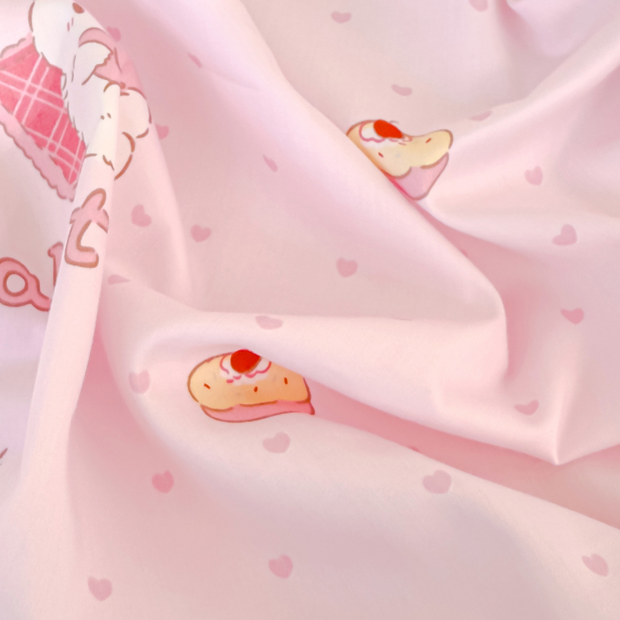 91家纺网 家纺一手货源 找家纺 良佐生活 2025新款A类60s全棉贡缎乳胶枕套 甜蜜派