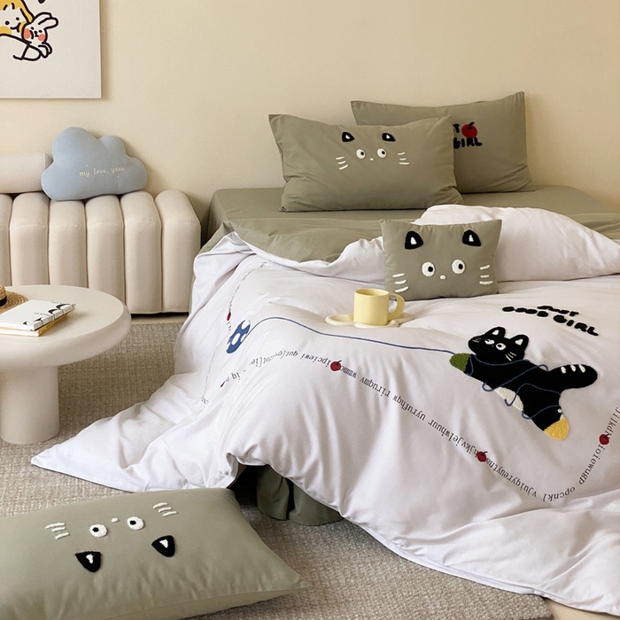 91家纺网 家纺一手货源 找家纺 麦田家纺 2025秋冬新款加厚磨毛大版毛巾绣四件套-提供买家秀 线团小猫