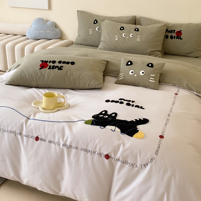 91家纺网 家纺一手货源 找家纺 麦田家纺 2025秋冬新款加厚磨毛大版毛巾绣四件套-提供买家秀 线团小猫