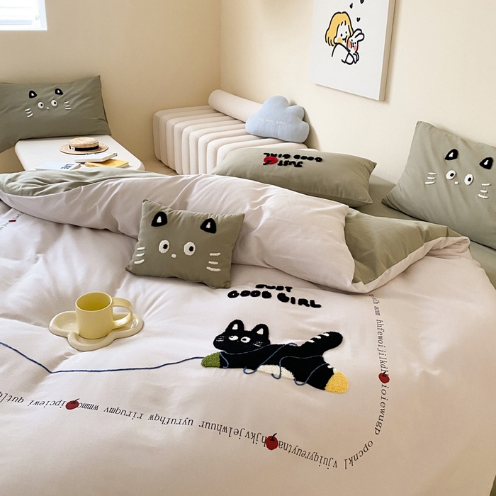 91家纺网 家纺一手货源 找家纺 麦田家纺 2025秋冬新款加厚磨毛大版毛巾绣四件套-提供买家秀 线团小猫
