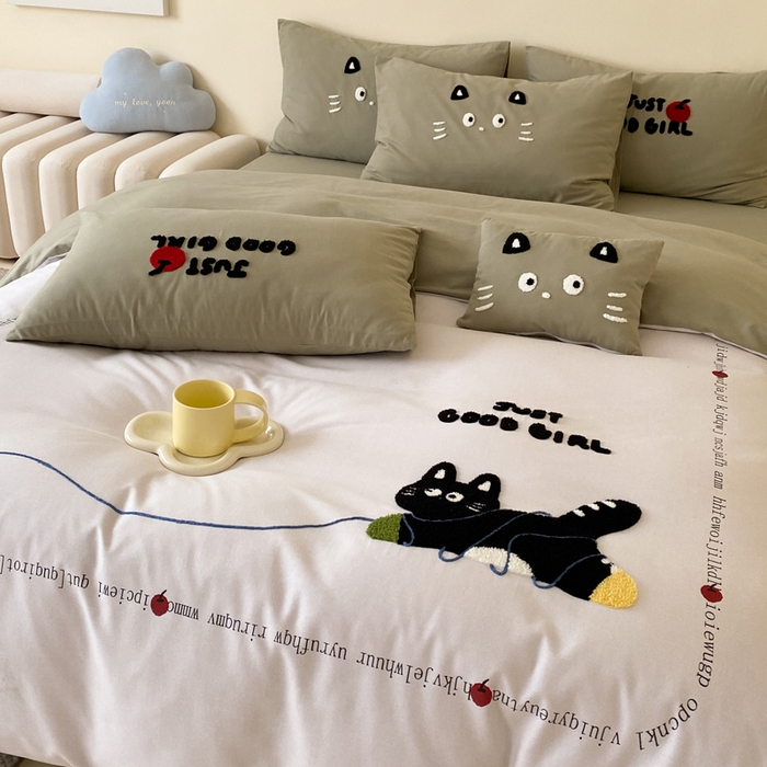 91家纺网 家纺一手货源 找家纺 麦田家纺 2025秋冬新款加厚磨毛大版毛巾绣四件套-提供买家秀 线团小猫