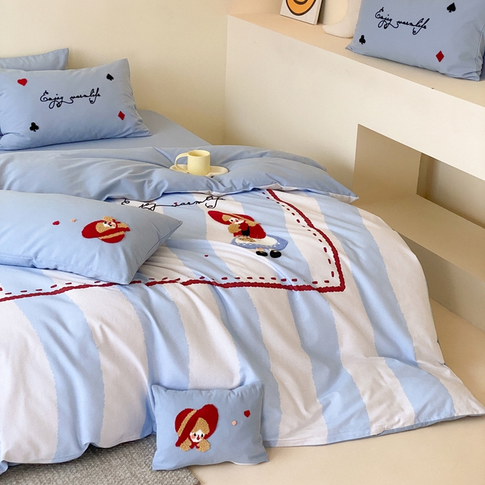 91家纺网 家纺一手货源 找家纺 麦田家纺 2025秋冬新款加厚磨毛大版毛巾绣四件套-提供买家秀 小红帽