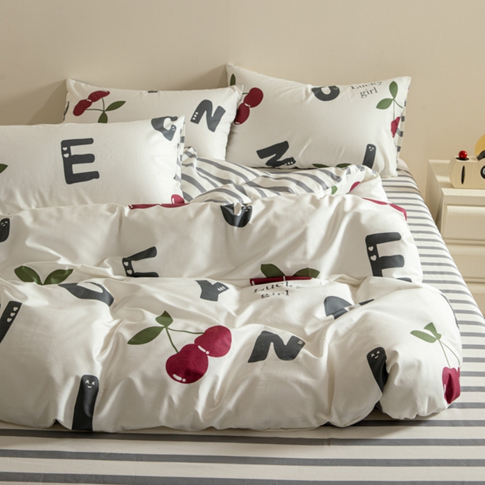 91家纺网 家纺一手货源 找家纺 麦田家纺 2025新款40支13372全棉独版印花吊边床单款四件套（提供买家秀）普通款 樱桃