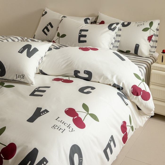 91家纺网 家纺一手货源 找家纺 麦田家纺 2025新款40支13372全棉独版印花吊边床单款四件套（提供买家秀）普通款 樱桃