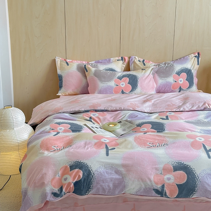 91家纺网 家纺一手货源 找家纺 麦田家纺 2025新款40支13372全棉独版印花吊边床单款四件套（提供买家秀）吊边床单款 云梦时光