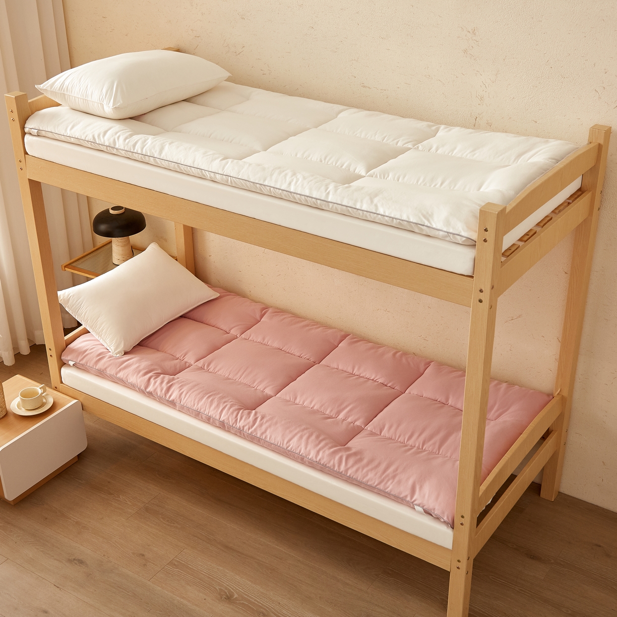 91家纺网 家纺一手货源 找家纺 样样红 2025新款50%棉花床垫 豆沙色