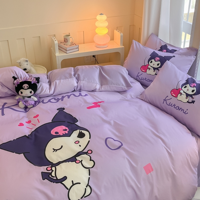 91家纺网 家纺一手货源 找家纺 麦田家纺 2025新款全棉迪士尼大板印花卡通四件套 甜心库洛米