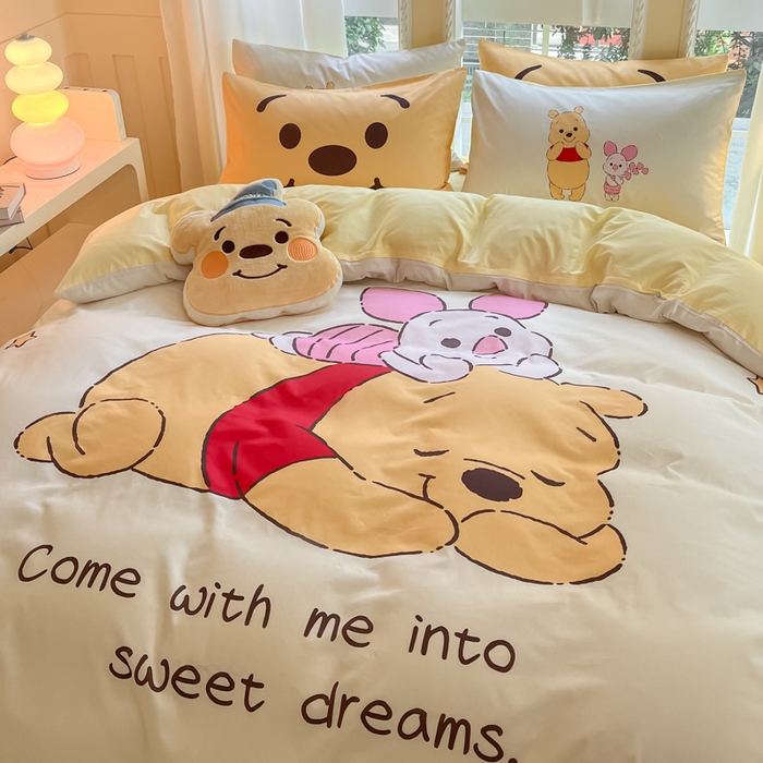 91家纺网 家纺一手货源 找家纺 麦田家纺 2025新款全棉迪士尼大板印花卡通四件套 晚安维尼