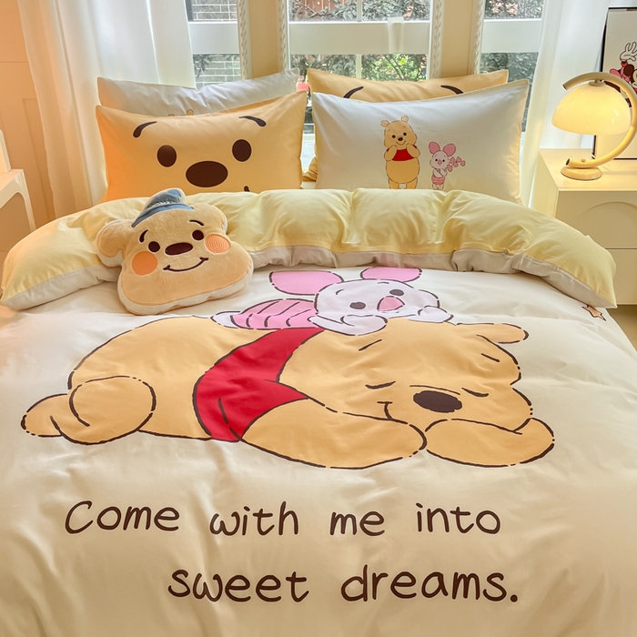 91家纺网 家纺一手货源 找家纺 麦田家纺 2025新款全棉迪士尼大板印花卡通四件套 晚安维尼