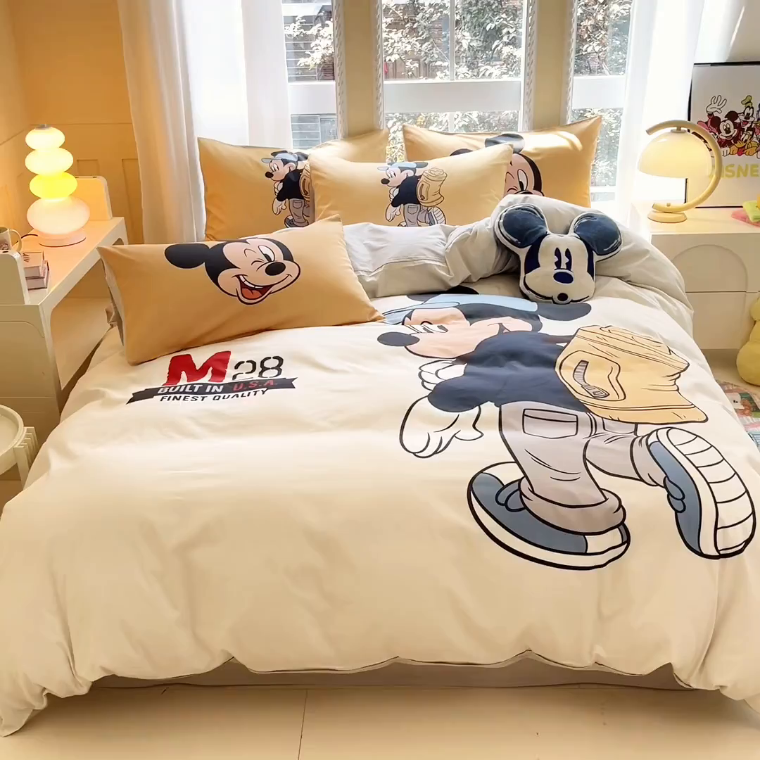 91家纺网 家纺一手货源 找家纺 麦田家纺 2025新款全棉迪士尼大板印花卡通四件套 探险家