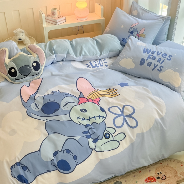 91家纺网 家纺一手货源 找家纺 麦田家纺 2025新款全棉迪士尼大板印花卡通四件套 玩娶史迪奇