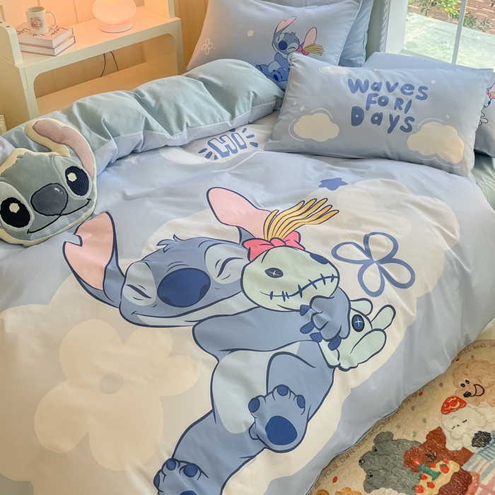 91家纺网 家纺一手货源 找家纺 麦田家纺 2025新款全棉迪士尼大板印花卡通四件套 玩娶史迪奇