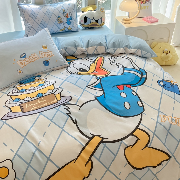 91家纺网 家纺一手货源 找家纺 麦田家纺 2025新款全棉迪士尼大板印花卡通四件套 百变唐老鸭