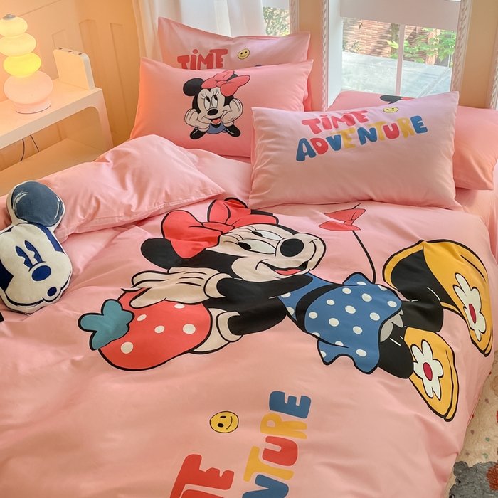 91家纺网 家纺一手货源 找家纺 麦田家纺 2025新款全棉迪士尼大板印花卡通四件套 草莓米妮