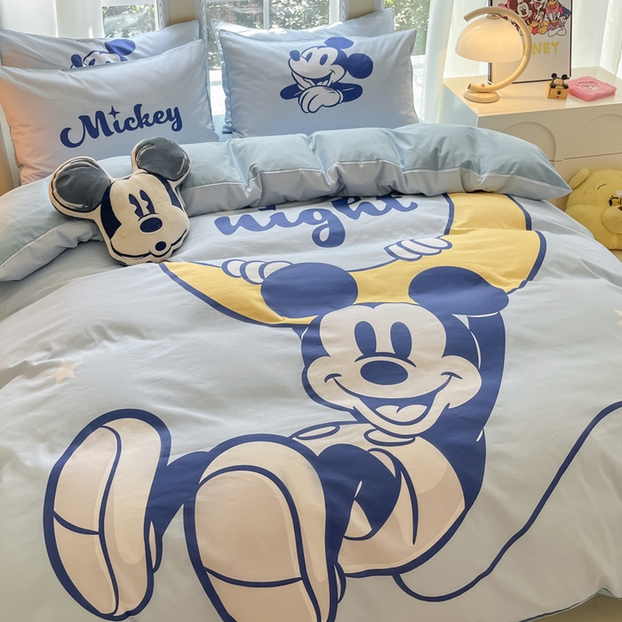 91家纺网 家纺一手货源 找家纺 麦田家纺 2025新款全棉迪士尼大板印花卡通四件套 月光童话