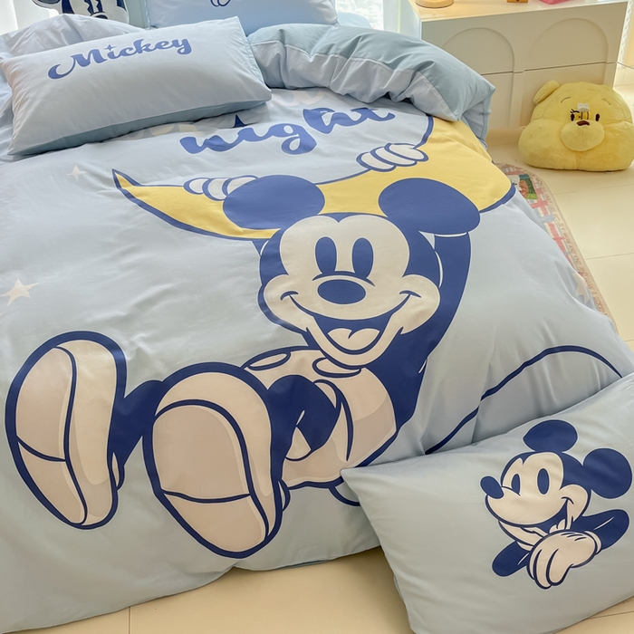 91家纺网 家纺一手货源 找家纺 麦田家纺 2025新款全棉迪士尼大板印花卡通四件套 月光童话