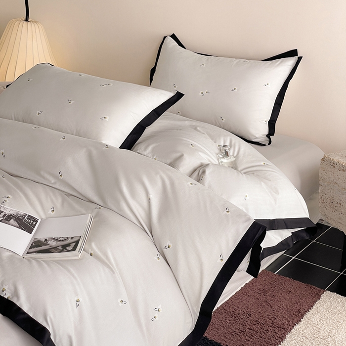 91家纺网 家纺一手货源 找家纺 麦田家纺 2025新款13372全棉花卉系列印花四件套 安夏