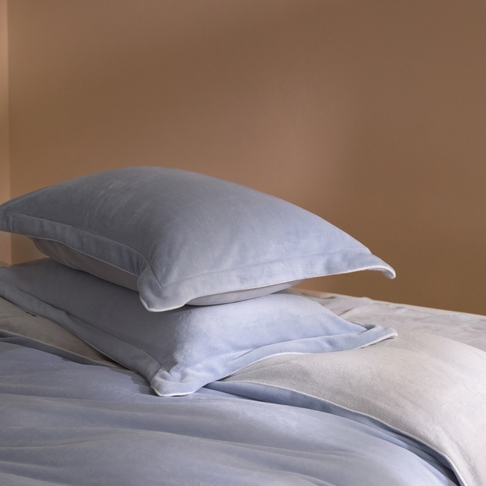 91家纺网 家纺一手货源 找家纺 麦田家纺 2025新款A类高克重纯色牛奶绒四件套 蓝灰