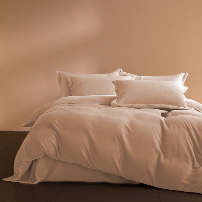 91家纺网 家纺一手货源 找家纺 （总）麦田家纺 2025新款A类高克重纯色牛奶绒四件套