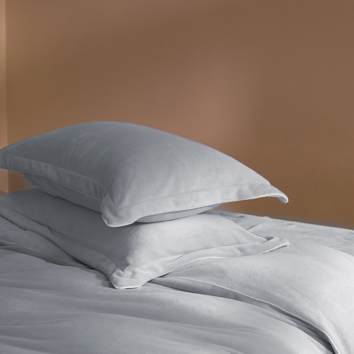 91家纺网 家纺一手货源 找家纺 麦田家纺 2025新款A类高克重纯色牛奶绒四件套 暮蓝